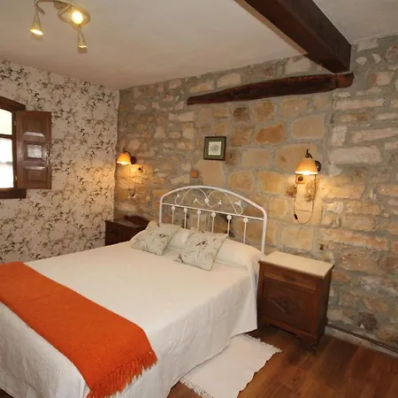 Country house La Llosa Villaviciosa (Asturias)